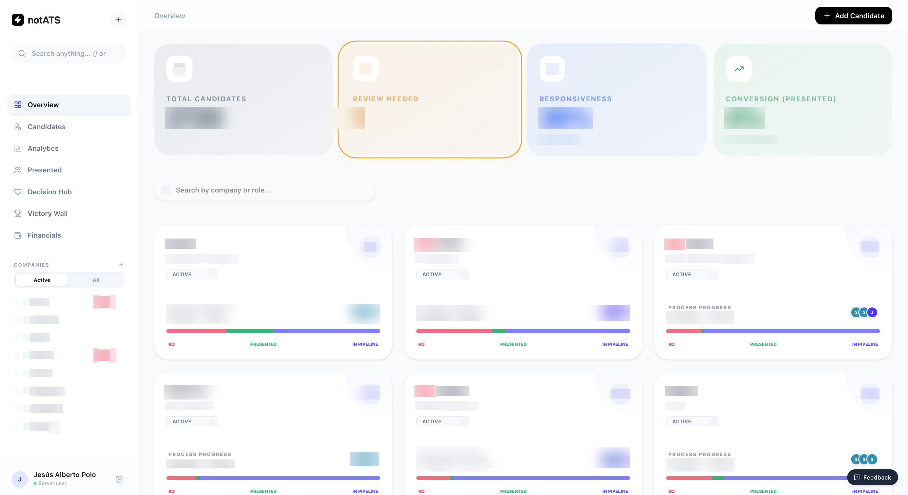 Captura del ATS interno de nothiring (notATS) con datos de clientes y candidatos blurreados por privacidad